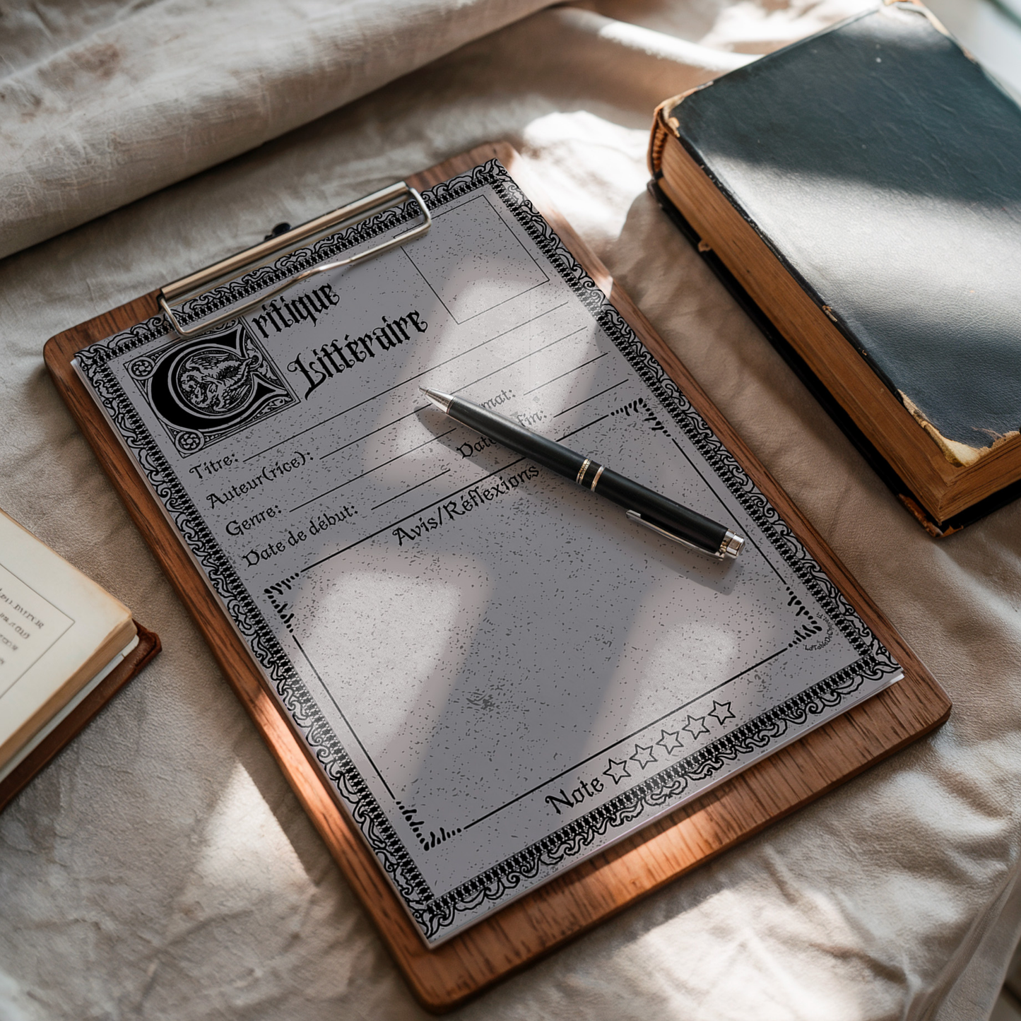 Bloc-Note de Lecture Style Gothique, Suivi, Avis, Résumé & Critique de Livres